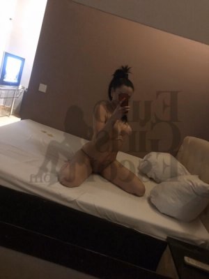 Madly erotic massage in Fishers